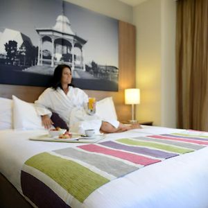 Privilege Queen Room